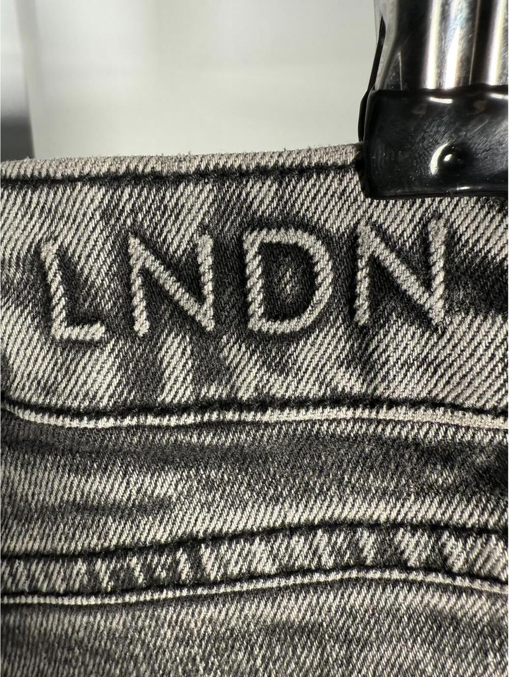 NWT LNDN Landon Denim Acid Wash Ankle Zip Straight Leg Jeans Women’s Size 22 - Picture 5 of 8